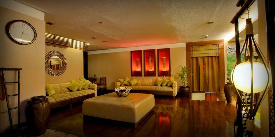 Networld Hotel Spa And Casino Pasay Exterior foto