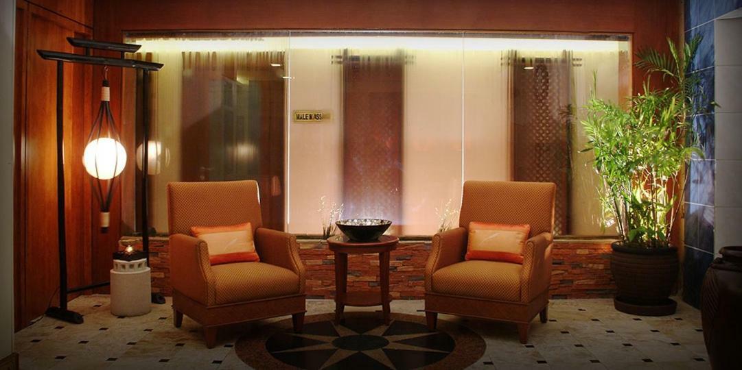 Networld Hotel Spa And Casino Pasay Exterior foto