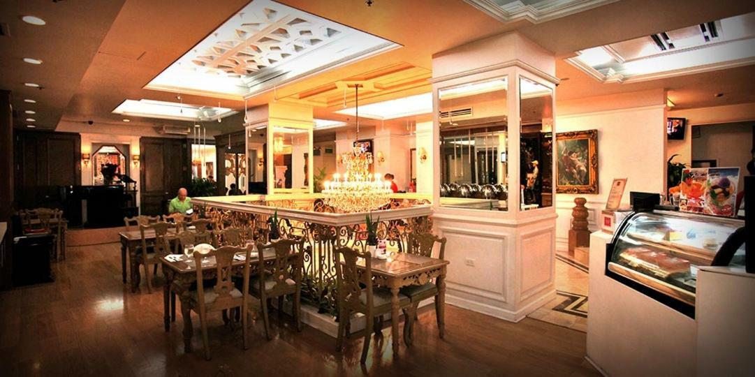 Networld Hotel Spa And Casino Pasay Exterior foto